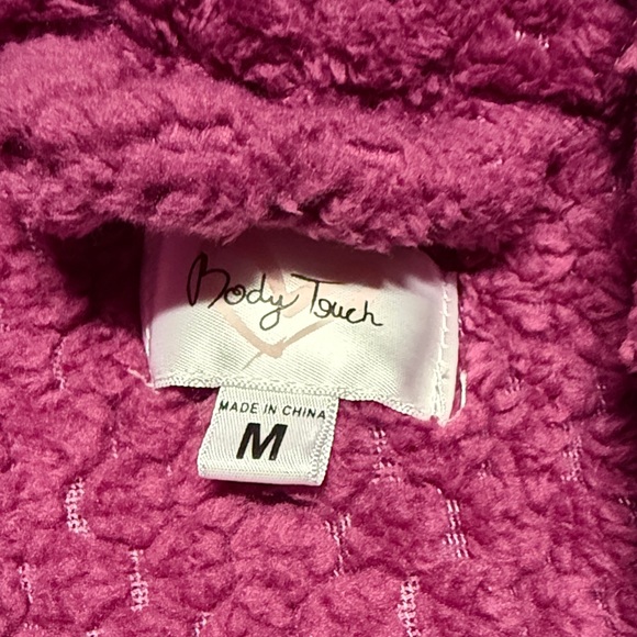 Plush Textured Robe - Picture 2 of 3